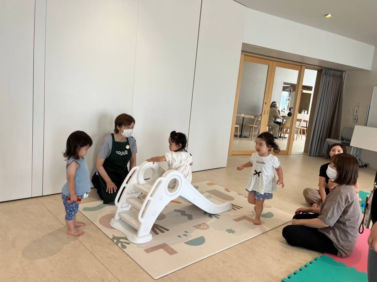 よちよちトコトコひろば♪