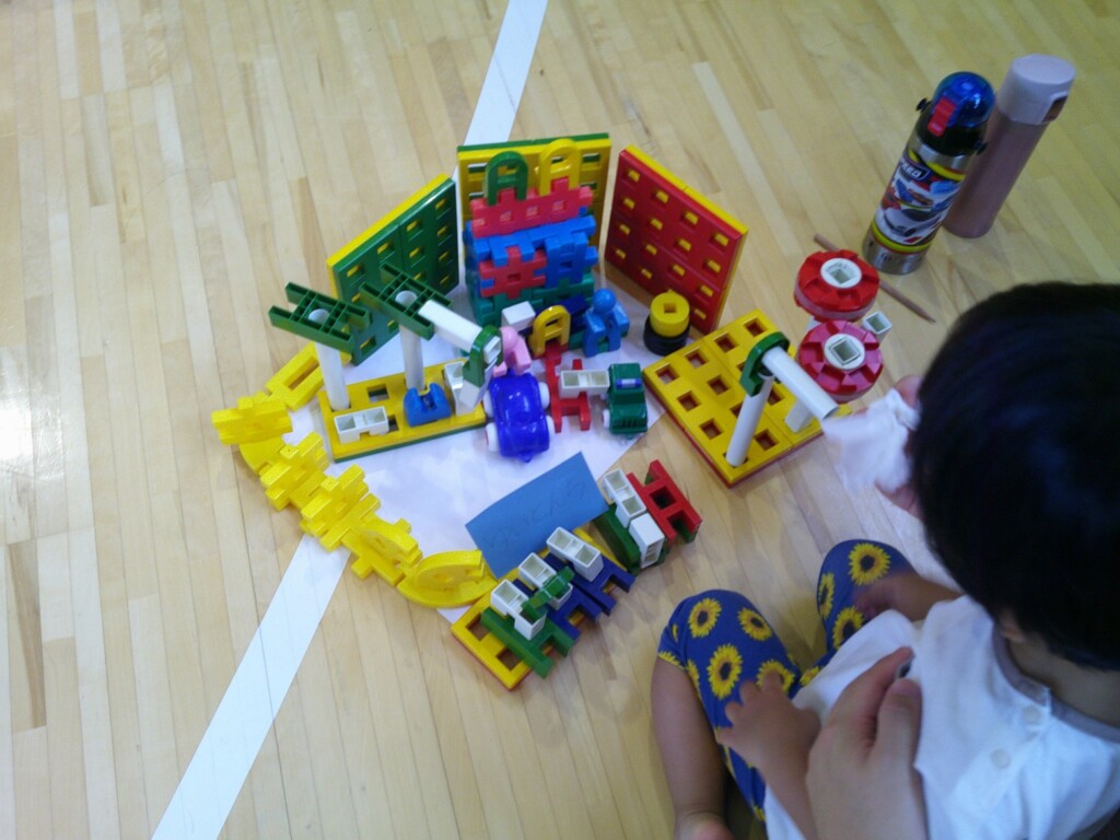 パパとあそぼう「未来のまちづくり～ブロック編～」