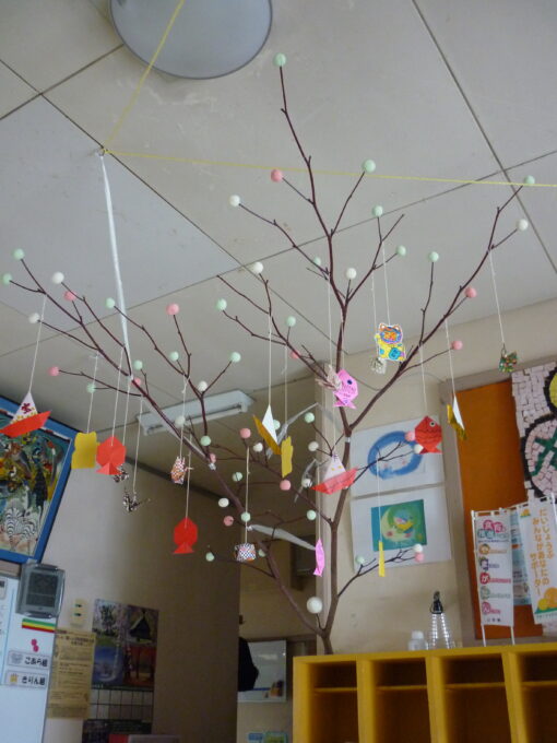 ✨明けましておめでとうございます😃✨～だんご木作りをしました～✨