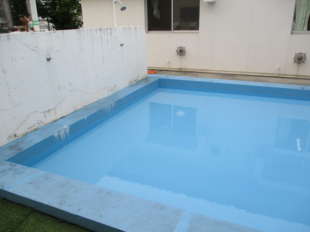 プール納会をしました