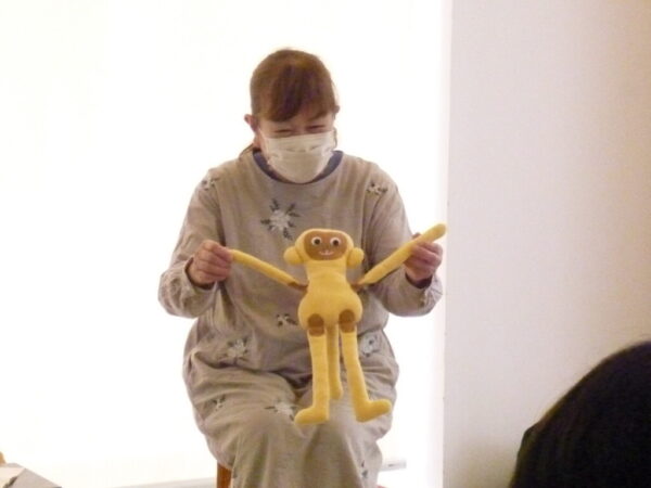 ５月の「おはなしこんにちは」開催しました