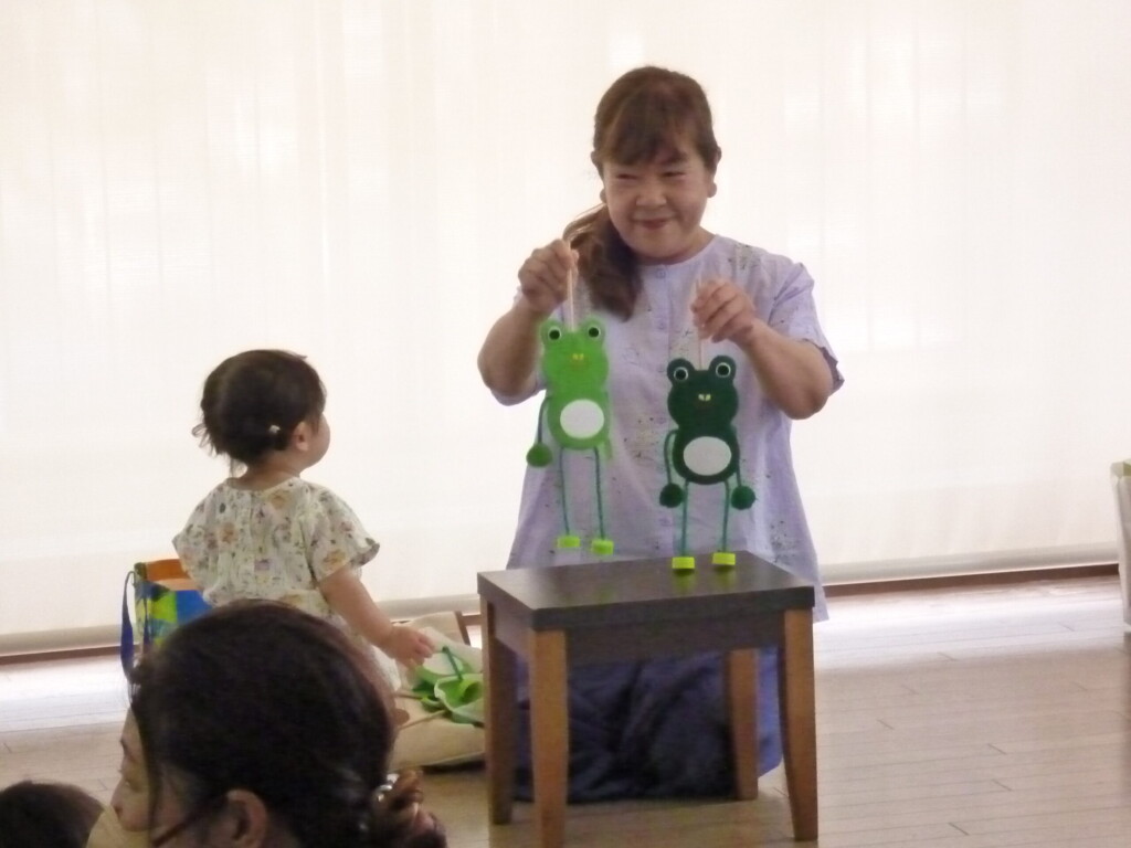 6月の「おはなしこんにちは」開催しました