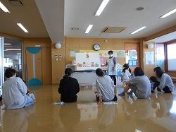 １０月生まれの誕生会を行いました