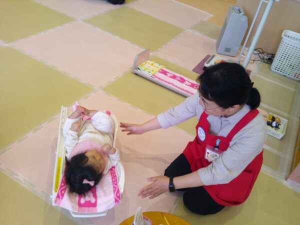 大きくなったかな?　身体測定・育児相談