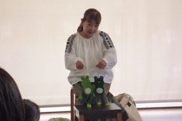 ６月の「おはなしこんにちは」開催しました