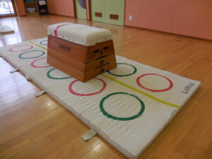 育児講座　運動遊びをしよう（８組予約制）