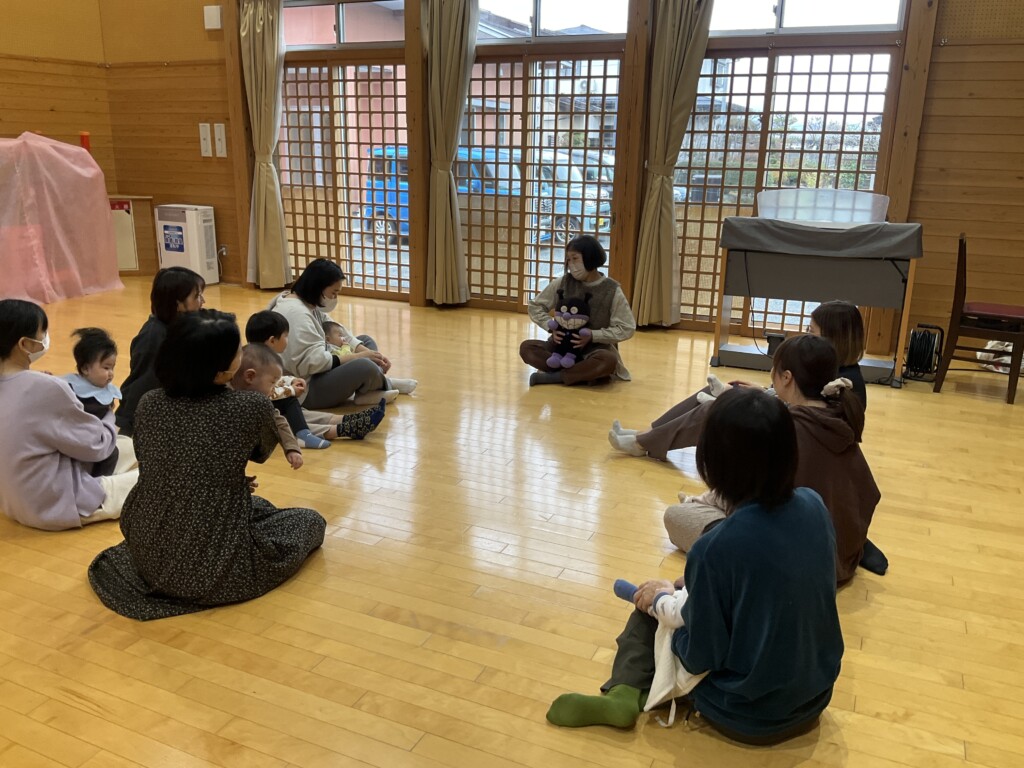 親子リトミック【要申込】